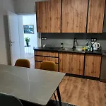 White House * Bihać