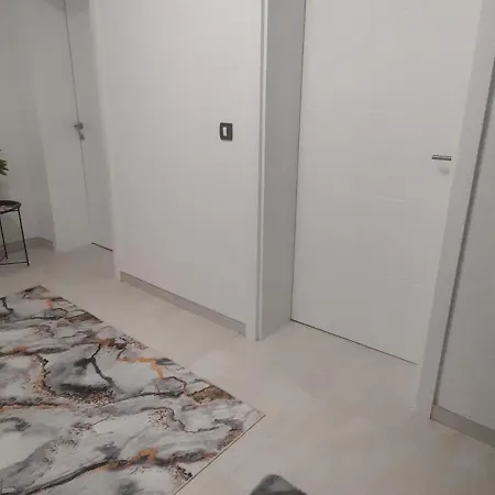 White House Apartment