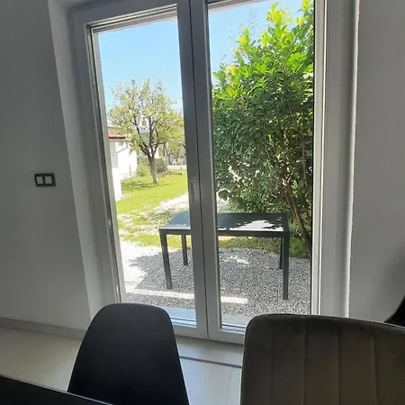Apartman White House *
