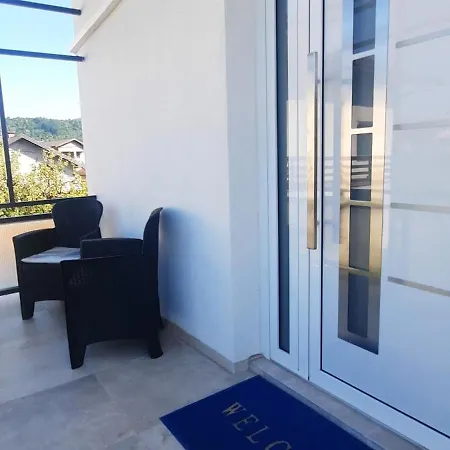 White House Appartement Bihać