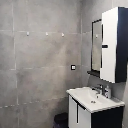 Apartman White House *