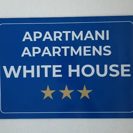 White House * Bihać